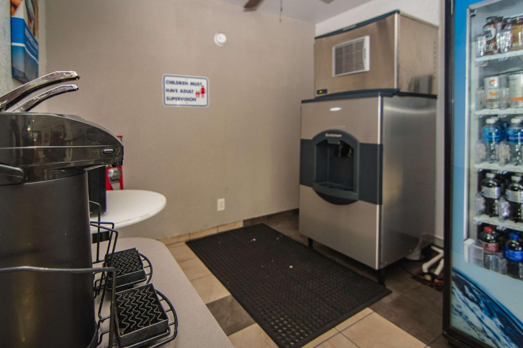 Motel 6-Ft. Pierce, Fl Fort Pierce Bagian luar foto