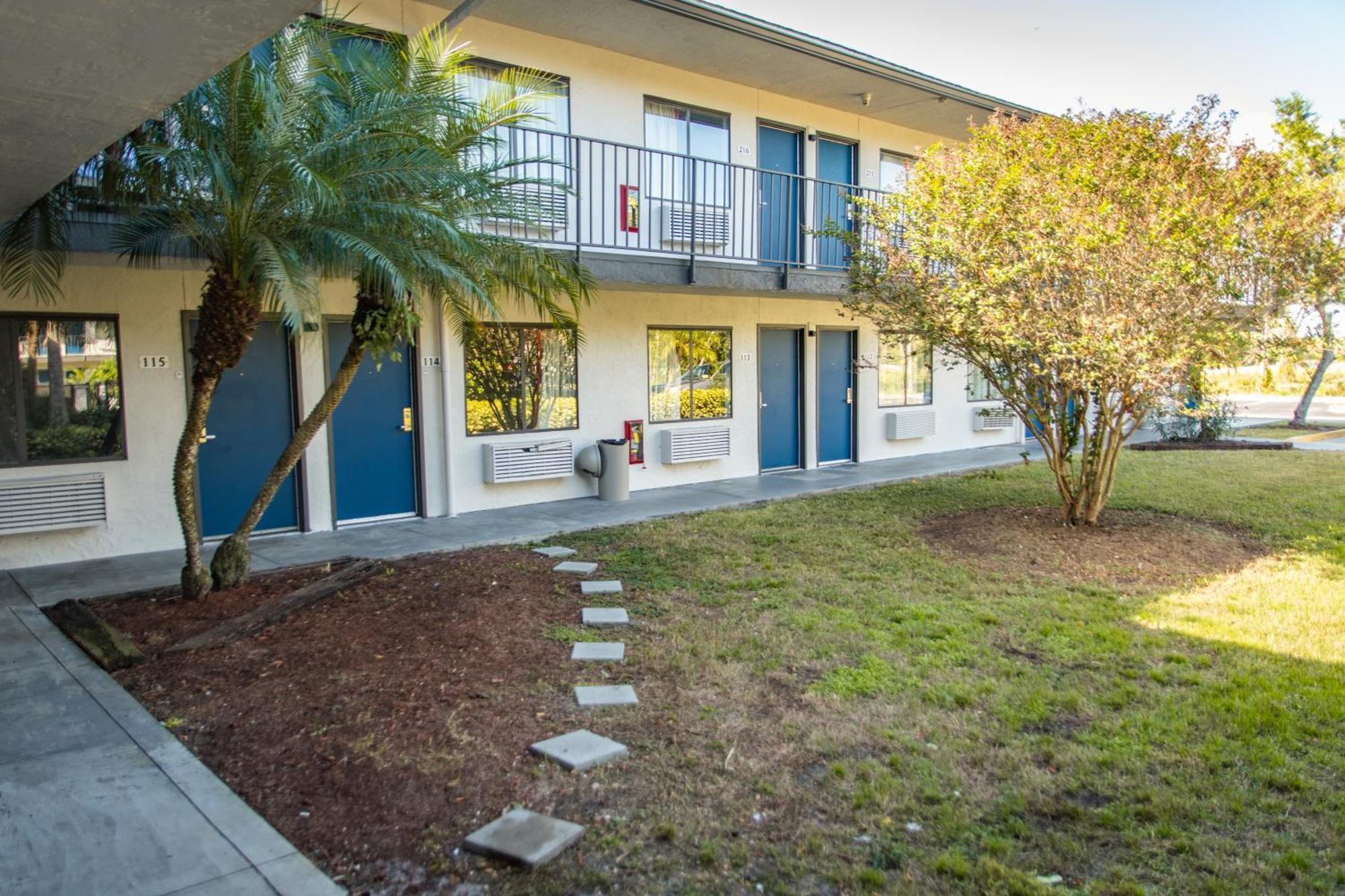 Motel 6-Ft. Pierce, Fl Fort Pierce Bagian luar foto