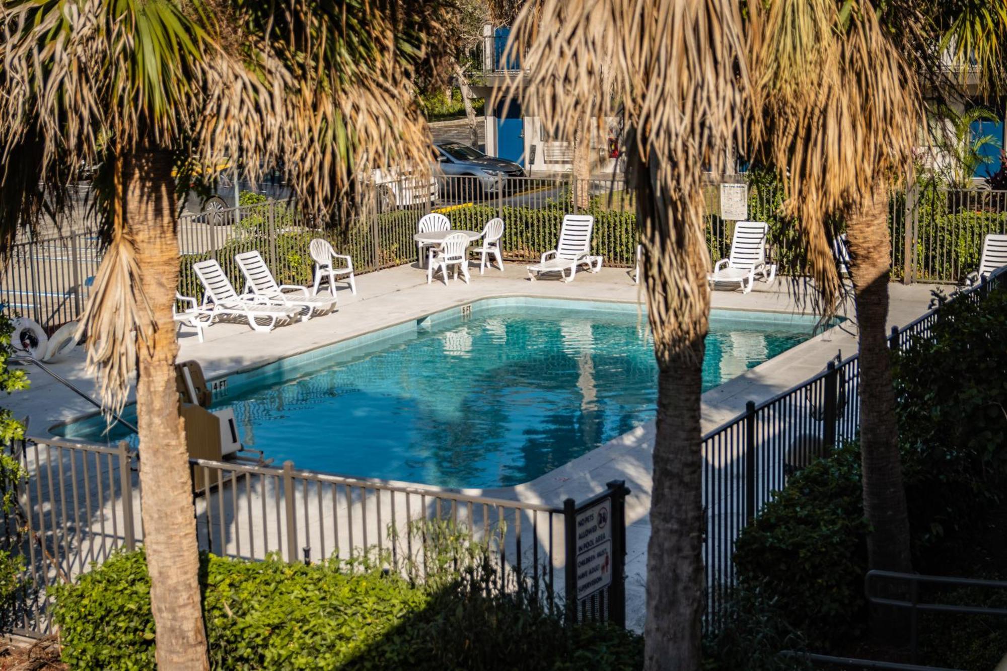 Motel 6-Ft. Pierce, Fl Fort Pierce Bagian luar foto