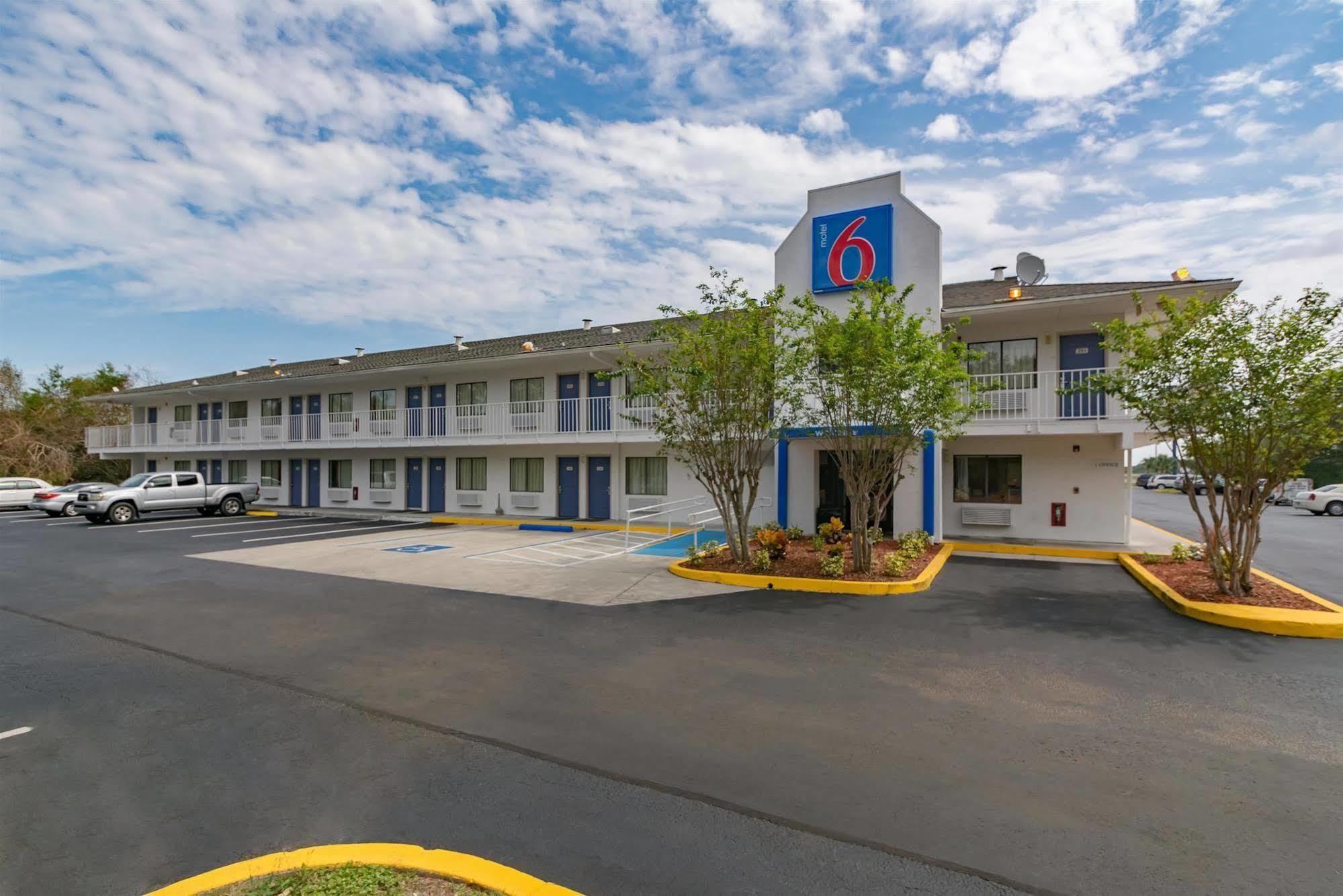 Motel 6-Ft. Pierce, Fl Fort Pierce Bagian luar foto